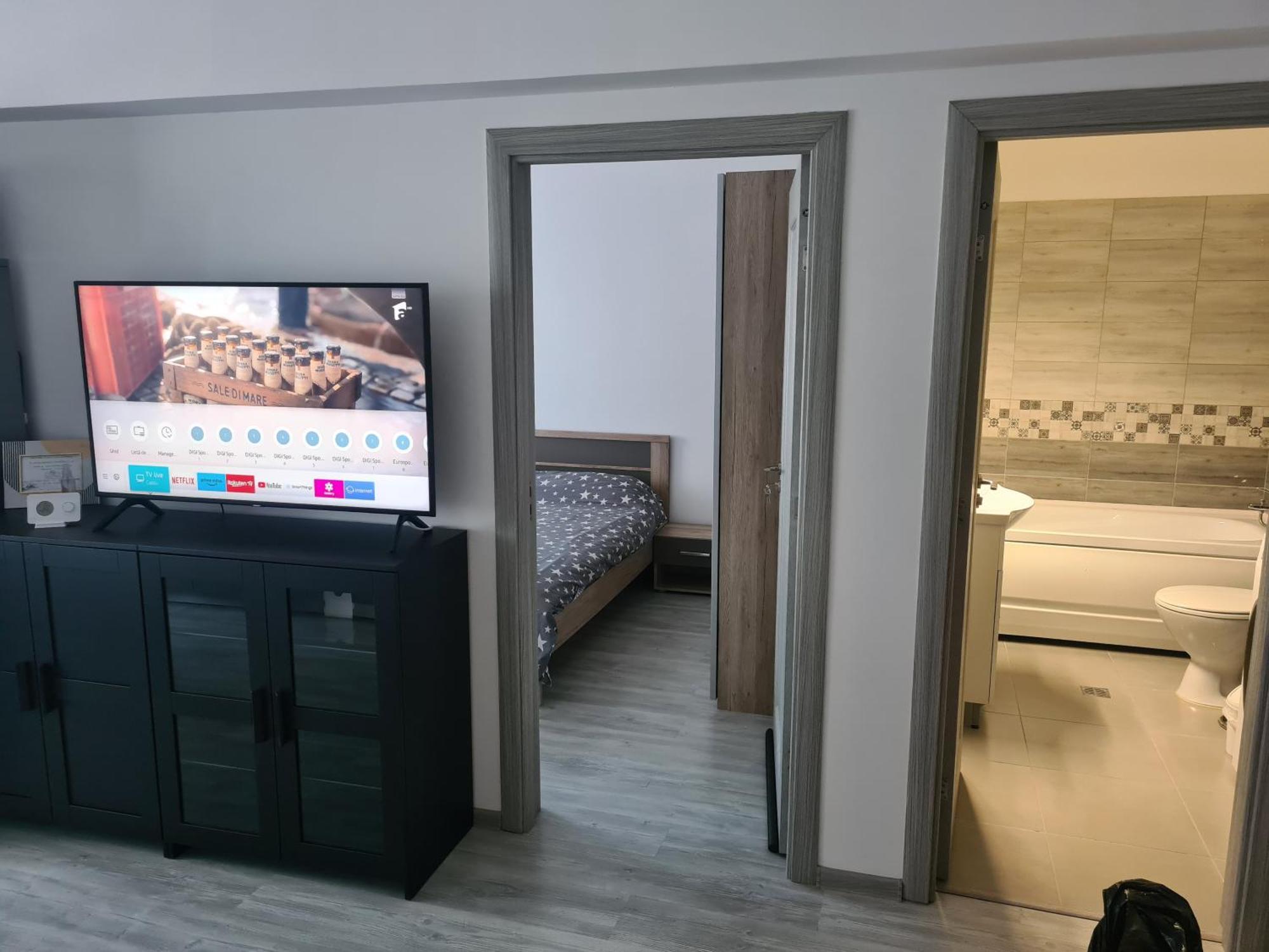 Mall Luxury Apartments Bacău Exterior foto
